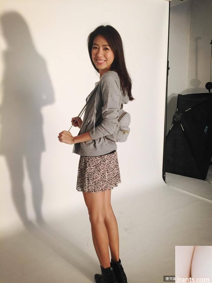 Sàn catwalk nội y gợi cảm ~ Lin Ketong ~ Nội y chữ V sâu màu đỏ cay PLAY(30P) - Ảnh 18