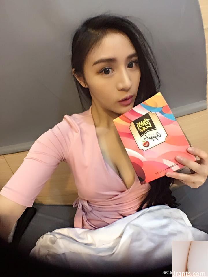 Người mẫu nữ mắt điện gợi cảm 34C ~Lena Lena~ khoác lên mình bộ đồng phục với khuôn mặt ngọt ngào và phong cách thuần khiết (32P) - Ảnh 23