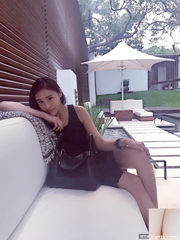 Người mẫu nữ mắt điện gợi cảm 34C ~Lena Lena~ khoác lên mình bộ đồng phục với khuôn mặt ngọt ngào và phong cách thuần khiết (32P) - Ảnh 24