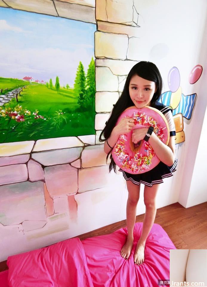 Người mẫu nữ mắt điện gợi cảm 34C ~Lena Lena~ khoác lên mình bộ đồng phục với khuôn mặt ngọt ngào và phong cách thuần khiết (32P) - Ảnh 5