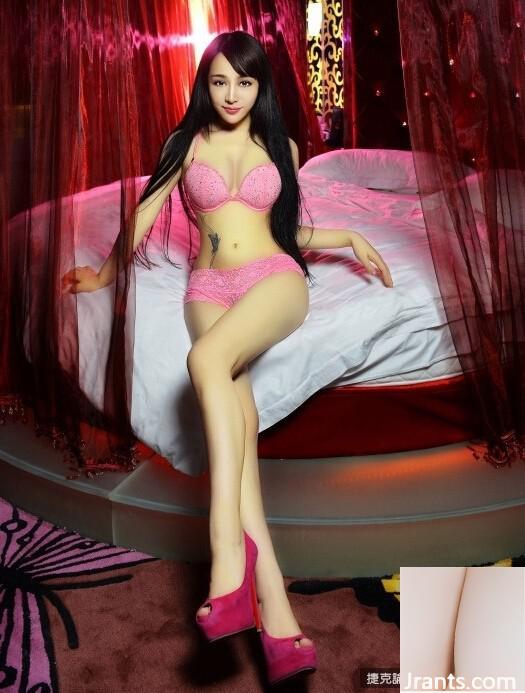 Guo Yunmeng ~ Selfie cắt thấp gợi cảm khoe ngực khủng (20P) - Ảnh 10