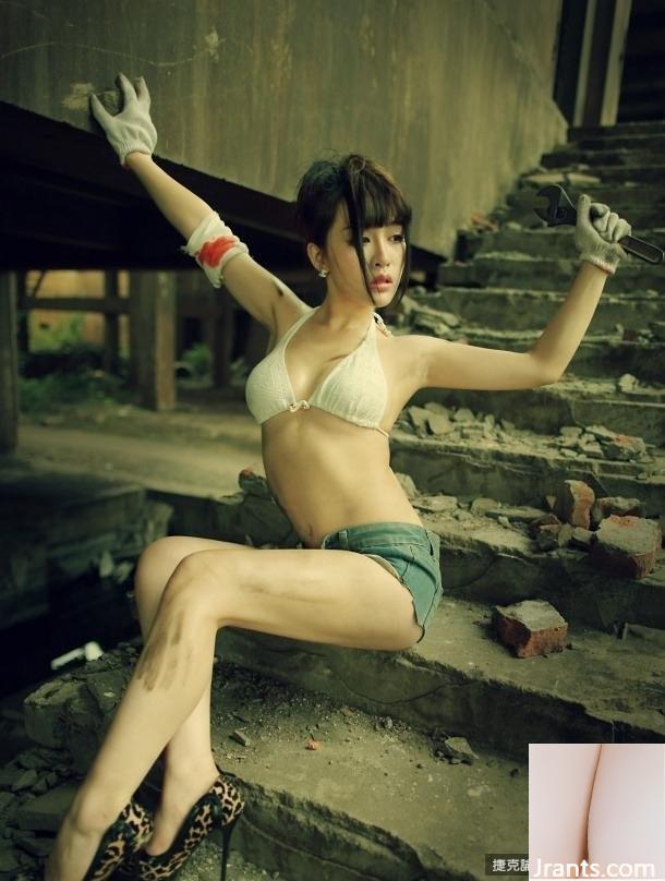 Guo Yunmeng ~ Selfie cắt thấp gợi cảm khoe ngực khủng (20P) - Ảnh 16