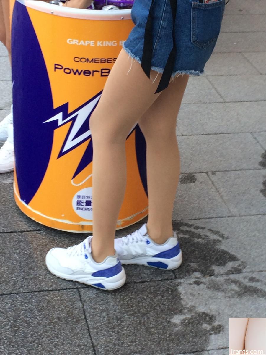 Show rất tận tâm nhé các cô gái 00(65P)