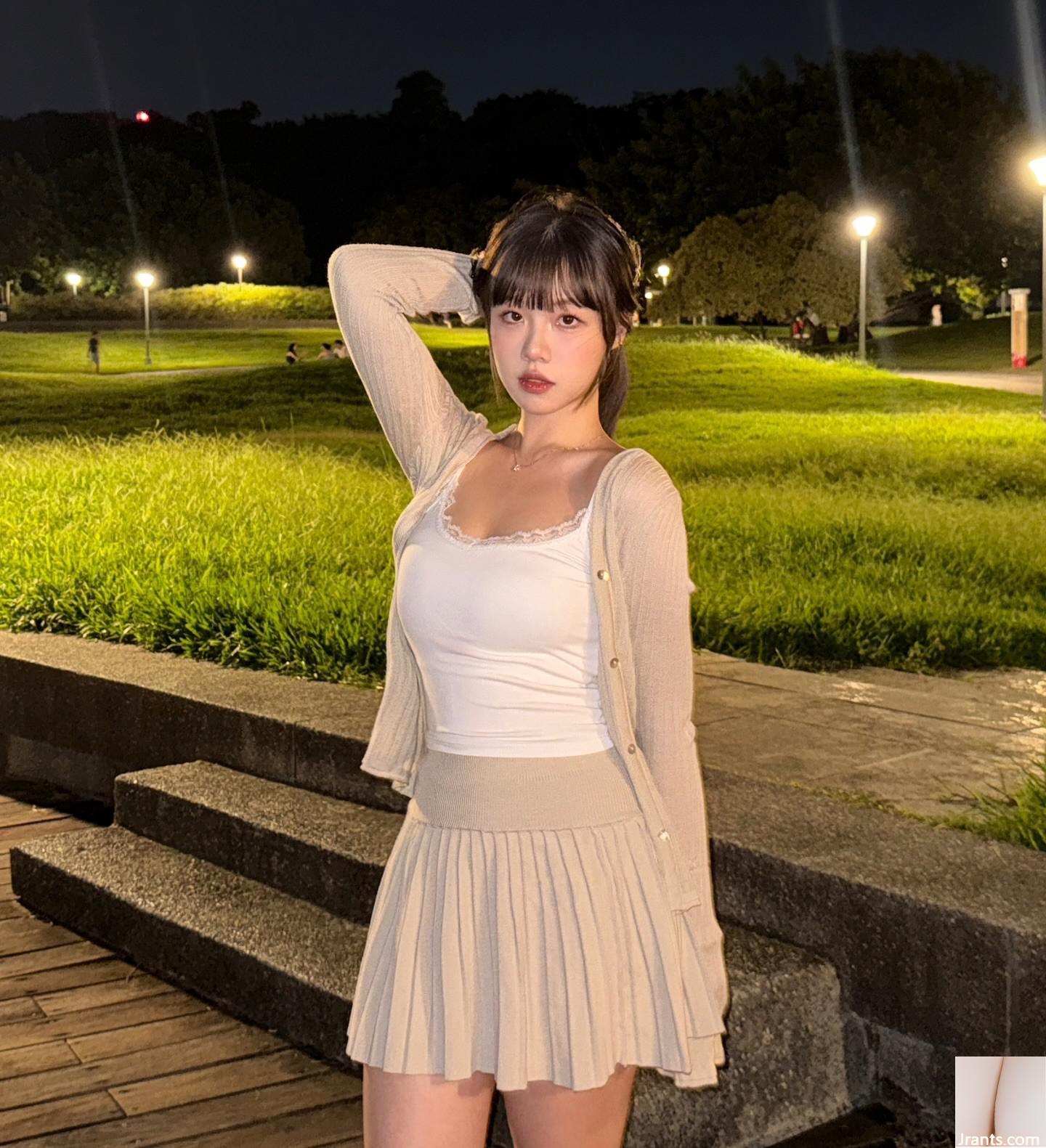 Thân hình đáng kinh ngạc “pc lyc” có biểu cảm quyến rũ và quyến rũ khiến người hâm mộ phải hét lên (14P) - Ảnh 11