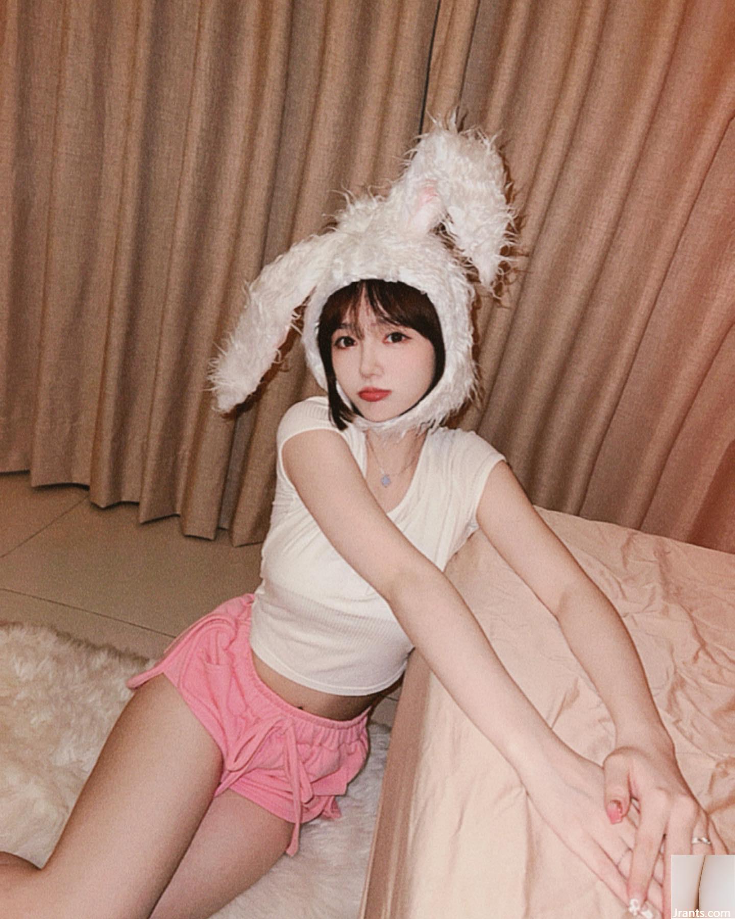 Vẻ đẹp thấp thoáng của cô gái ngọt ngào “Niniko” khiến dân tình tan chảy (19P) - Ảnh 3