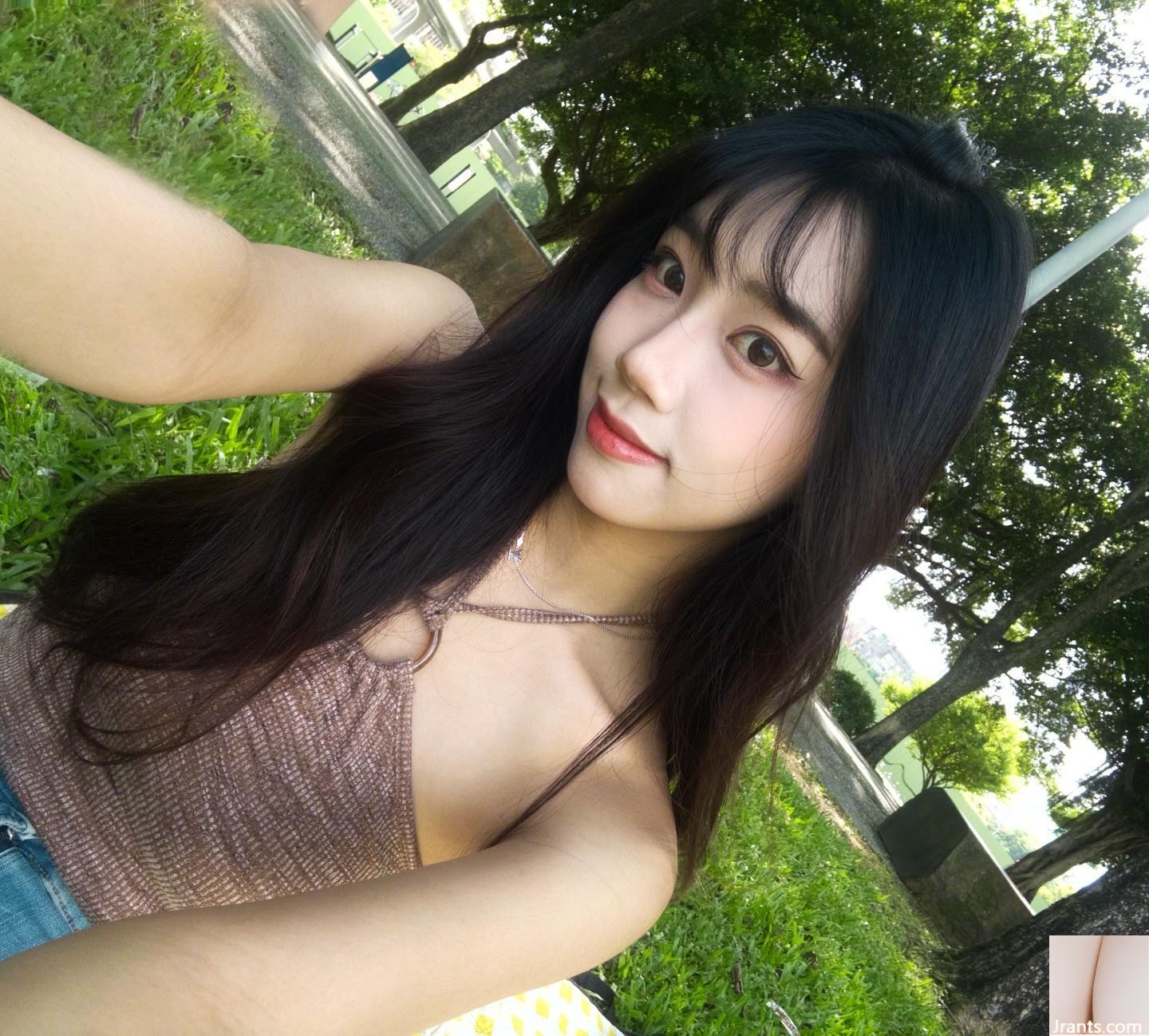 Cô phù thủy nhỏ “ashley0322” có thân hình nóng bỏng nhưng rất quyến rũ (18P) - Ảnh 12