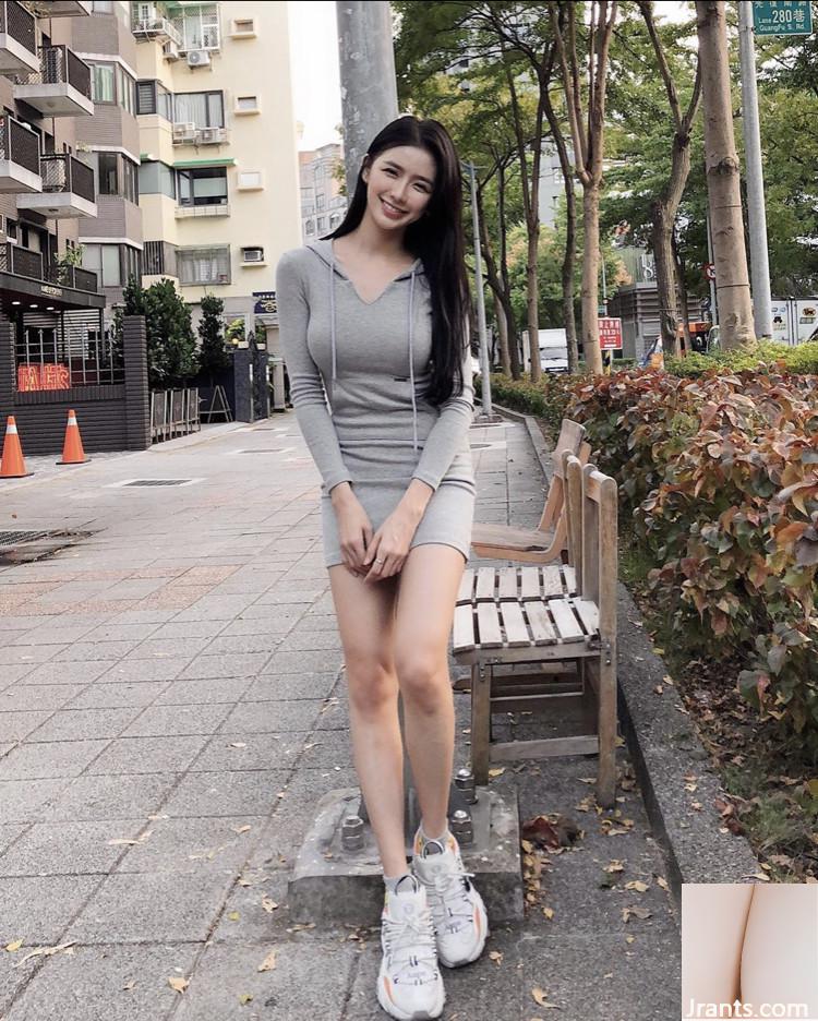 Angel Cai Zhuoxuan có nụ cười không thể ngăn cản (8P) - Ảnh 3