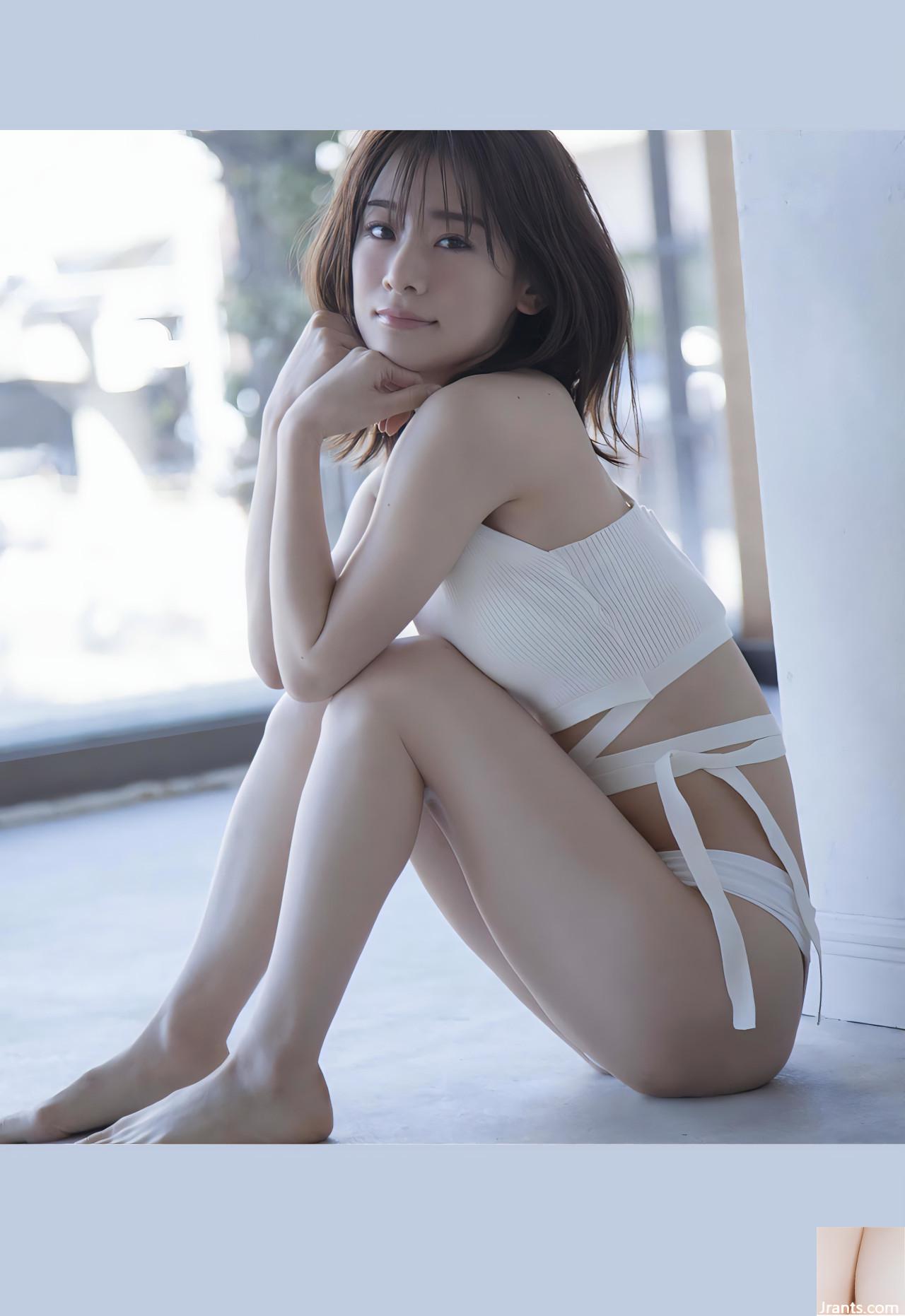 (Fuoka Mina) Khoe thân hình trẻ trung, quyến rũ và ngắm nhìn mạch máu, (29P) - Ảnh 15