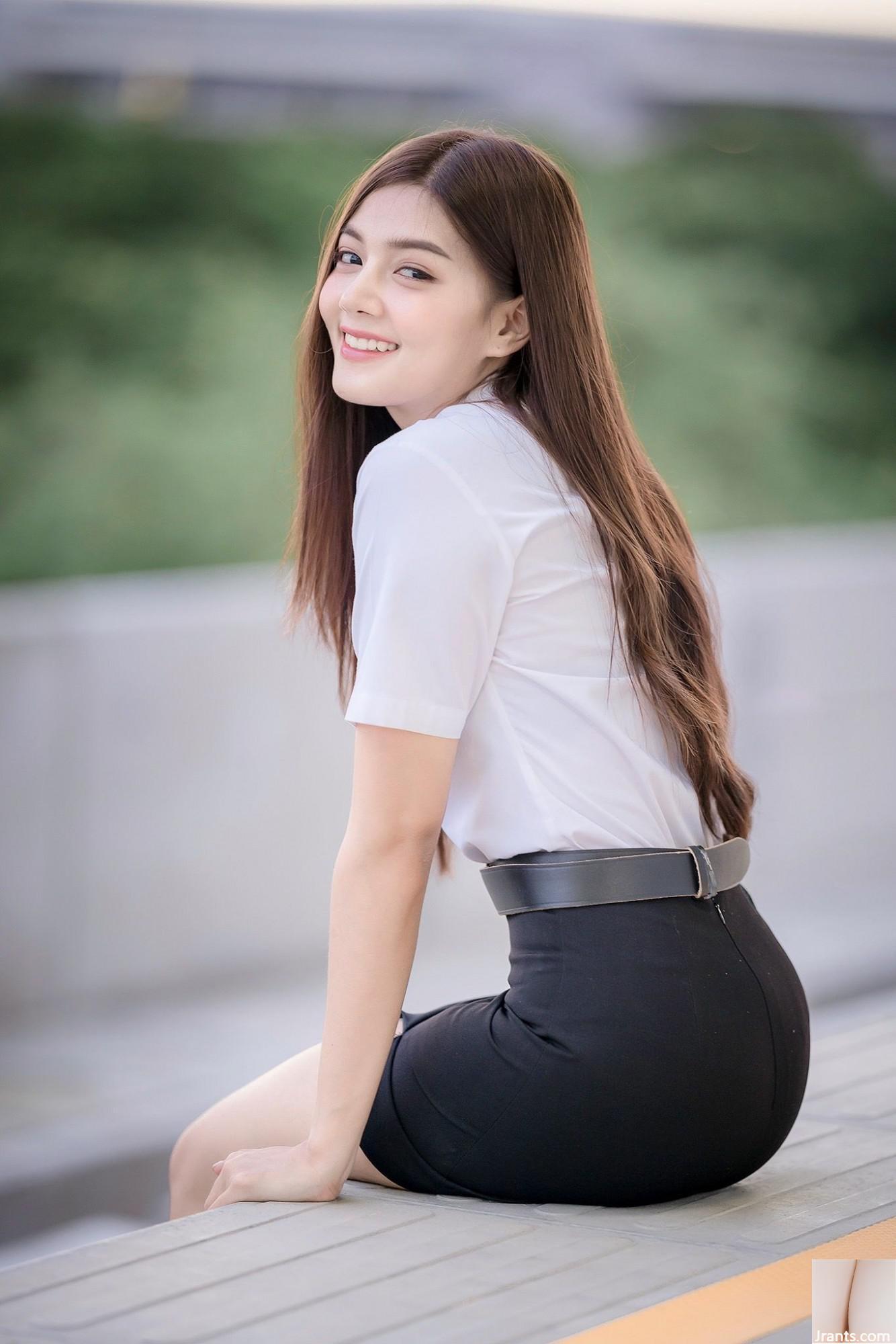 Cặp mông xinh đẹp của nữ sinh Thái Lan đáng bị quất roi (14P) - Ảnh 14