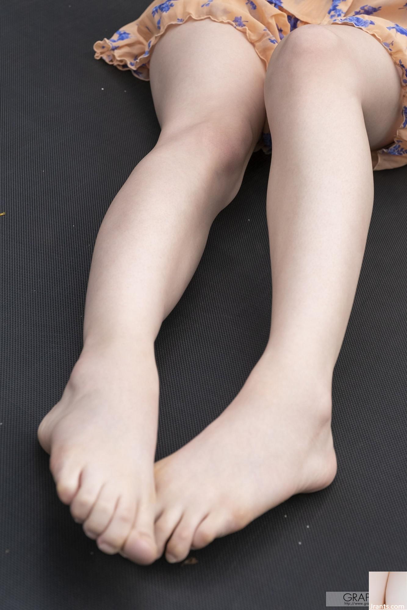 Mirei Uno (Graphis) “Đường cong” (158P) - Ảnh 138