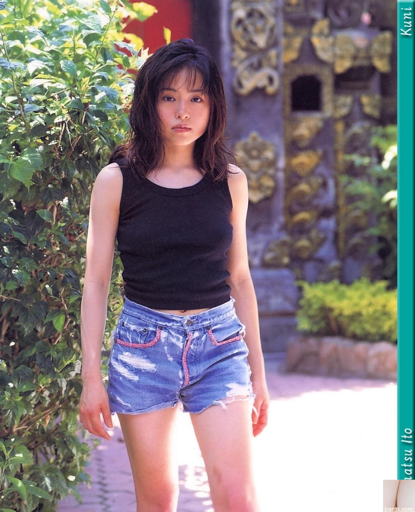 Chinatsu Ito (Ảnh) (KUNI Scan) (78P) - Ảnh 33