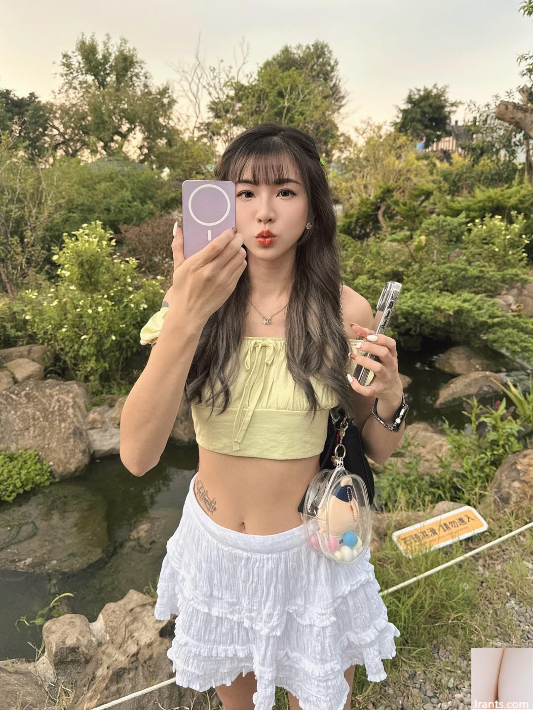 Người mẫu nóng bỏng quyến rũ “Jiujiu” có đôi mắt sâu hút hồn và dáng người không thể cưỡng lại (10P)