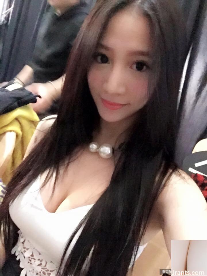 ~Lin Caiti~ Mặc quần rỗng máy quá gợi cảm (25P) - Ảnh 4