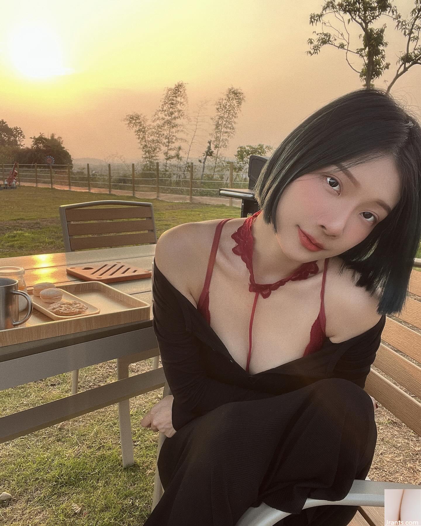 Phong cách tươi trẻ “ống xả tiếc nuối” khoe dáng ngực đẹp khiến người ta bất giác chìm đắm (15P) - Ảnh 3