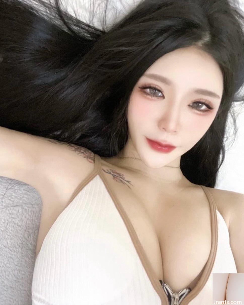 Mối tình đầu ngọt ngào “Xiaoyi” có bộ ngực đầy đặn, khuôn mặt ngọt ngào và cảm giác yêu (22P) - Ảnh 3