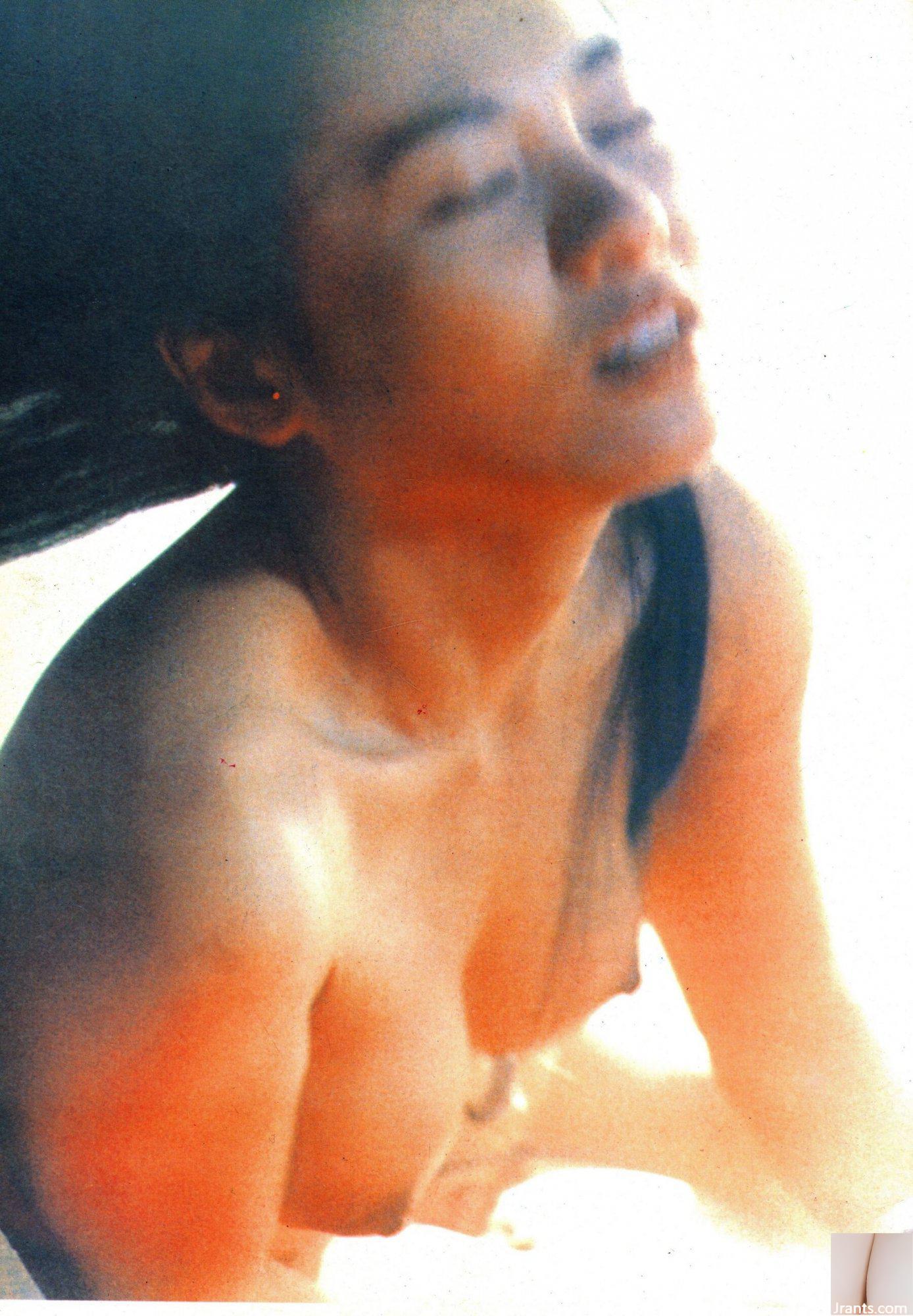 Thư Kỳ (Ảnh) “OVER SEXY” (1999) (103P) - Ảnh 13