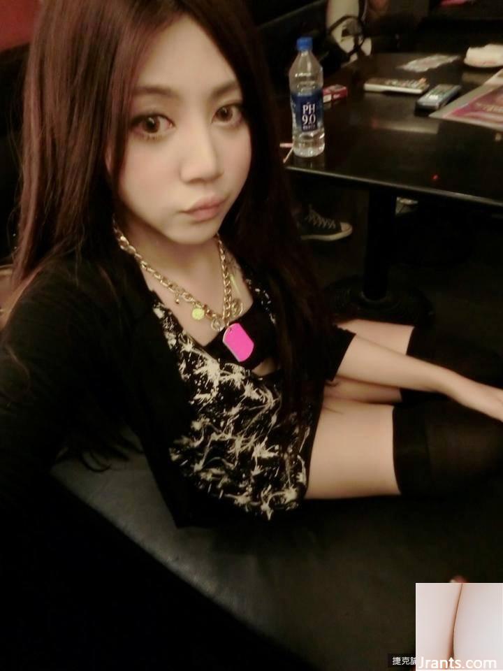 Cô gái 20 tuổi gợi cảm Xia Yanxin ngực khủng dự đám cưới (24P) - Ảnh 12