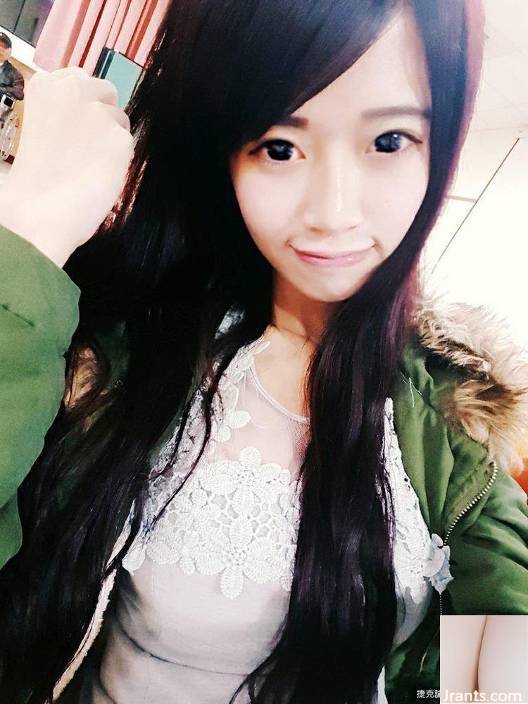 Ảnh selfie ngực khủng của cô nàng G-cup internet Gu Jia Tsz rất lớn (27P) - Ảnh 13