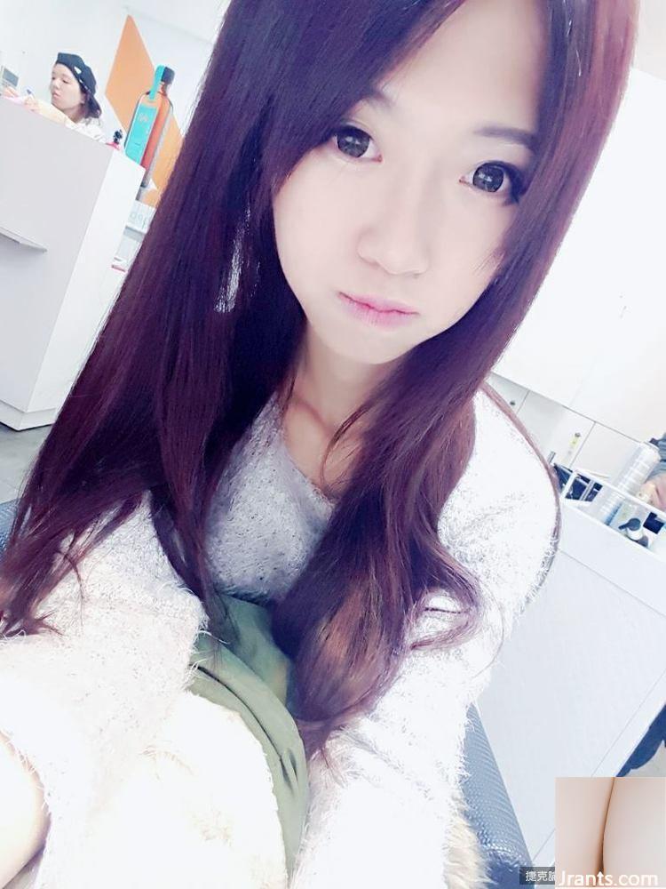 Ảnh selfie ngực khủng của cô nàng G-cup internet Gu Jia Tsz rất lớn (27P) - Ảnh 23