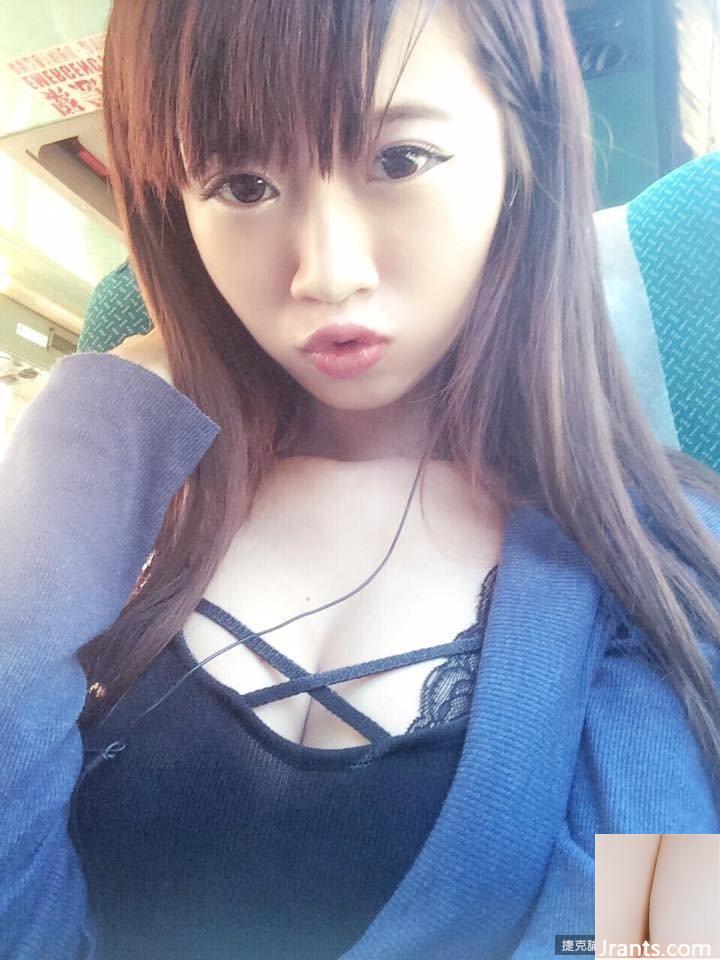 Ảnh selfie ngực khủng của cô nàng G-cup internet Gu Jia Tsz rất lớn (27P) - Ảnh 7