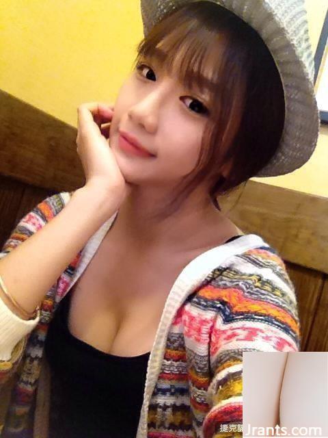 Vòng eo không khoa học! Bộ ảnh nội y xinh đẹp gợi cảm của Aniki để lộ dáng người Nami (25P) - Ảnh 10