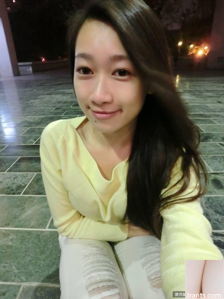 Thật gợi cảm! Hot girl Xiao Qixi chia sẻ ảnh phúc lợi khiến dân tình không thể rời mắt khỏi sự nghiệp (17P) - Ảnh 11