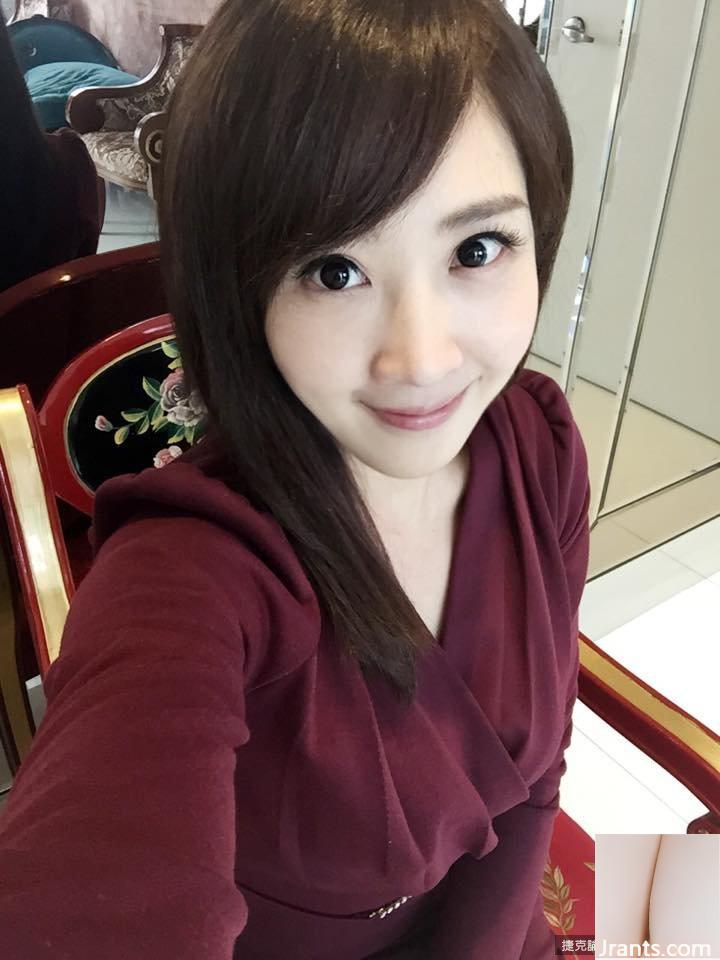 Người dẫn chương trình D-cup của Universal News Xiao Suitang ~ Huang Ruowei ~ chơi piano gợi cảm nhưng mọi người chỉ chú ý đến vóc dáng đẹp của cô ấy (39P) - Ảnh 35