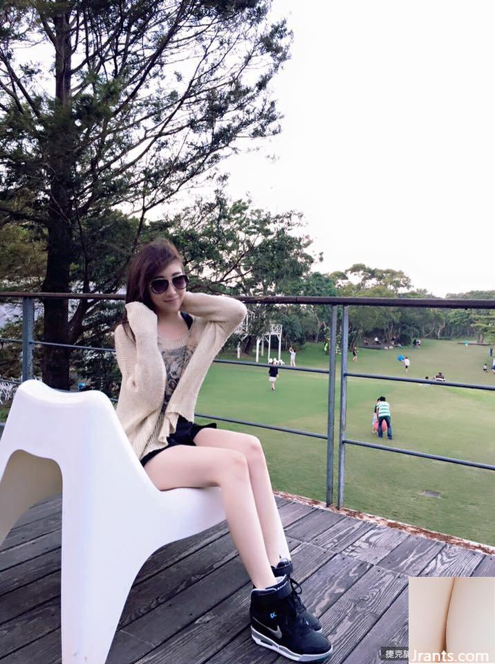 Người dẫn chương trình D-cup của Universal News Xiao Suitang ~ Huang Ruowei ~ chơi piano gợi cảm nhưng mọi người chỉ chú ý đến vóc dáng đẹp của cô ấy (39P) - Ảnh 36