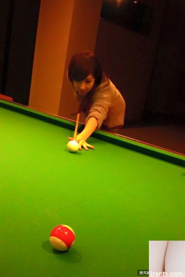 Người dẫn chương trình D-cup của Universal News Xiao Suitang ~ Huang Ruowei ~ chơi piano gợi cảm nhưng mọi người chỉ chú ý đến vóc dáng đẹp của cô ấy (39P) - Ảnh 8