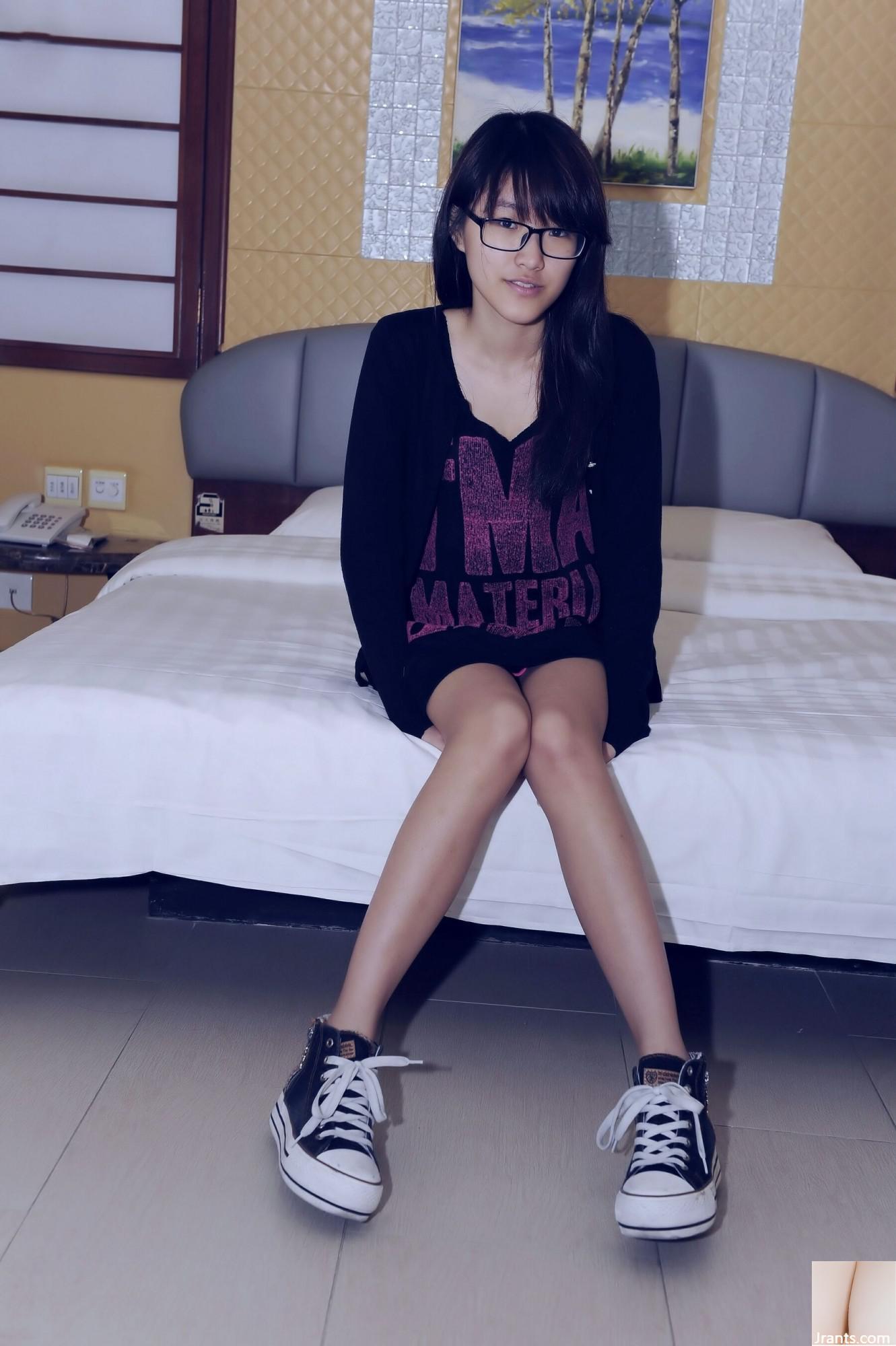 (Thân hình người mẫu Trung Quốc) Bộ ảnh riêng tư body của người mẫu Hồng Kông Fanny (201P) - Ảnh 3