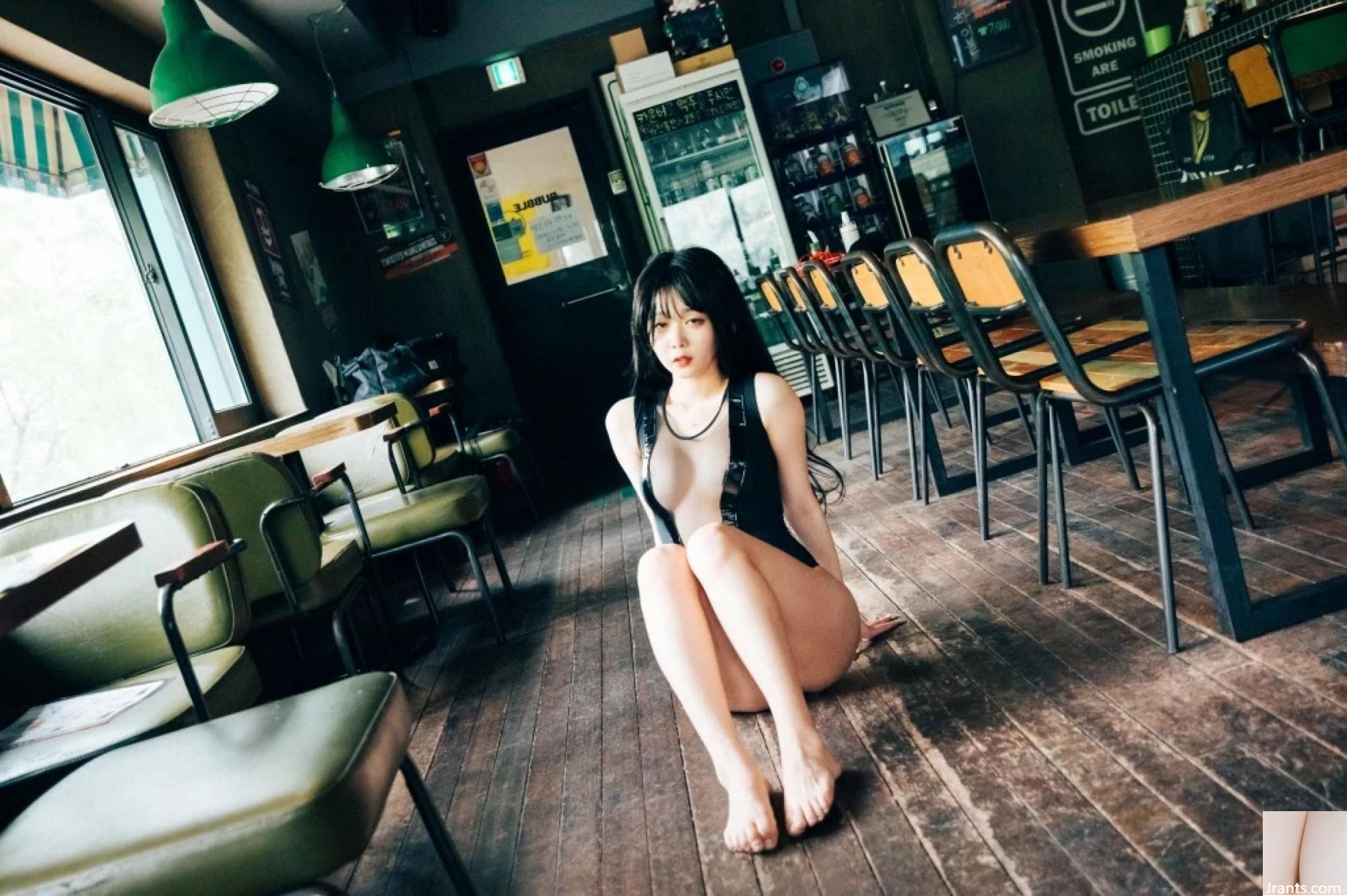 (Loozy) Zia 《Bar》 (211P) - Ảnh 2