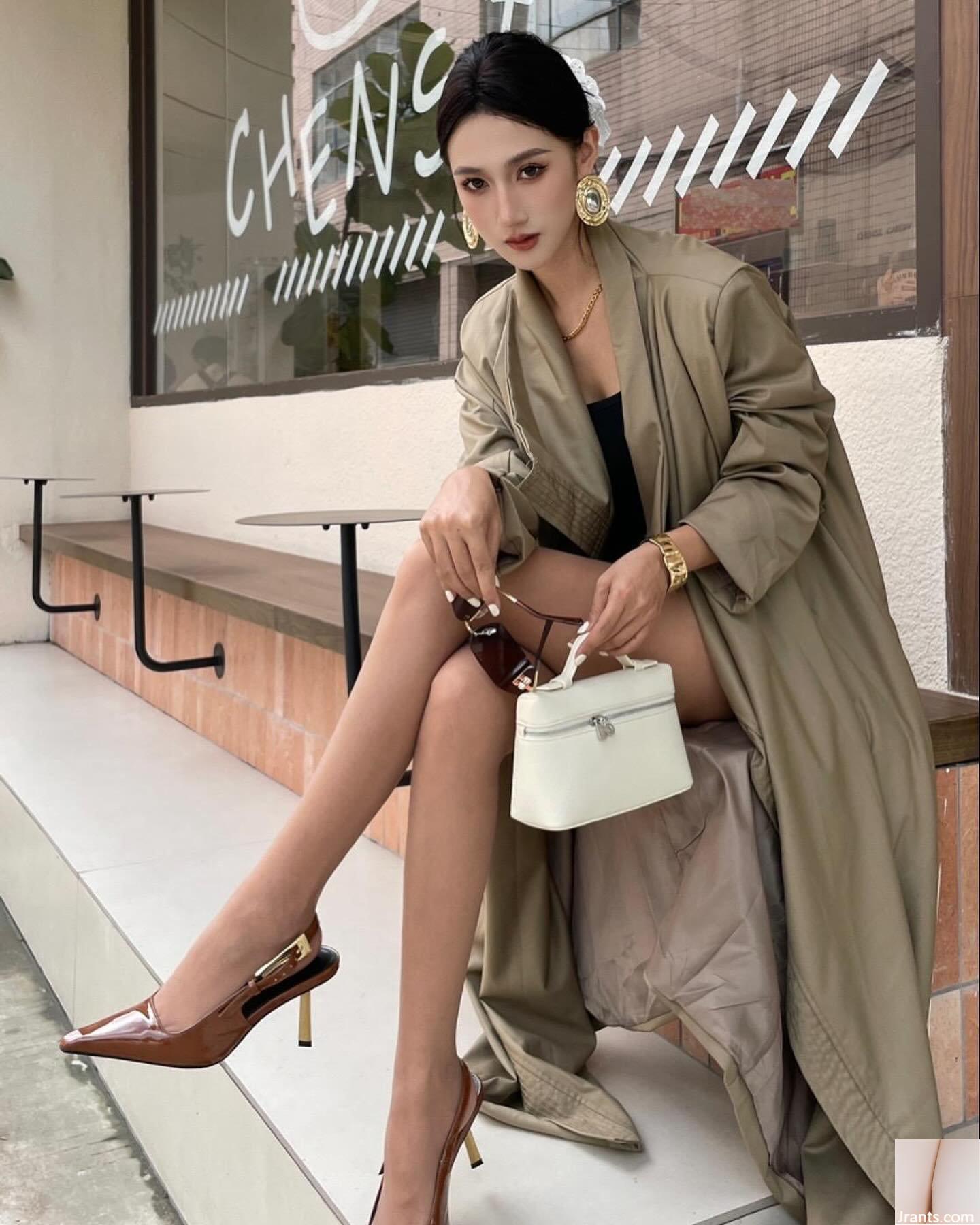 Hot girl “IMisslmiss”, nữ thần mắt to ngực dài đẹp đến nao lòng (17P) - Ảnh 4