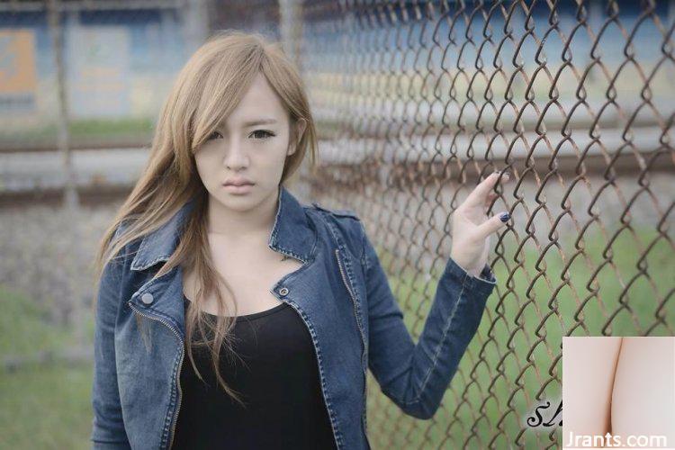 Nữ vũ công hộp đêm nóng bỏng ~ Chen Mei (Paipai Benben) ~ Cô ấy siêu quyến rũ trong bộ váy đen bó sát với bộ ngực khủng và vòng eo thon gọn!! - Ảnh 24