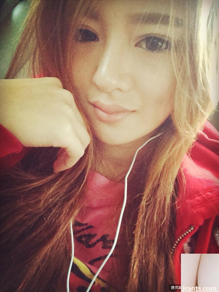 Nữ vũ công hộp đêm nóng bỏng ~ Chen Mei (Paipai Benben) ~ Cô ấy siêu quyến rũ trong bộ váy đen bó sát với bộ ngực khủng và vòng eo thon gọn!! - Ảnh 25