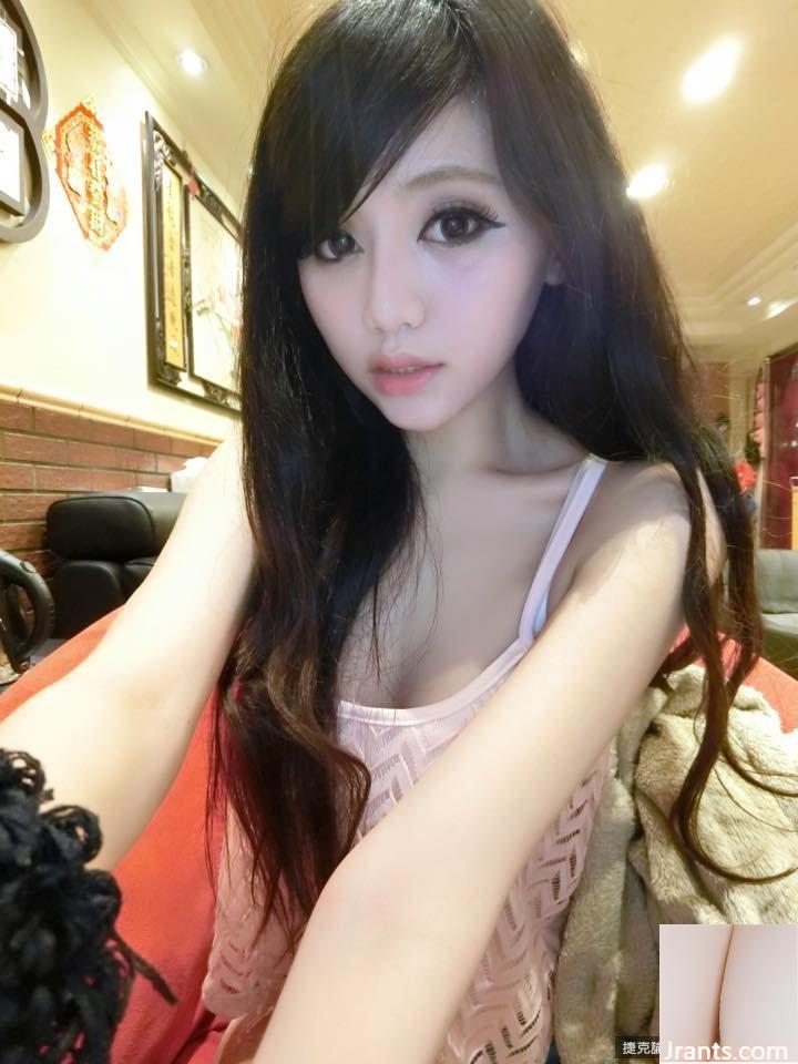 Cô gái có làn da trắng, dáng mảnh mai và đôi chân dài ~ Zhang Rongrong ~ bờ vai thon và bộ ngực thon, thật gợi cảm (61P) - Ảnh 6