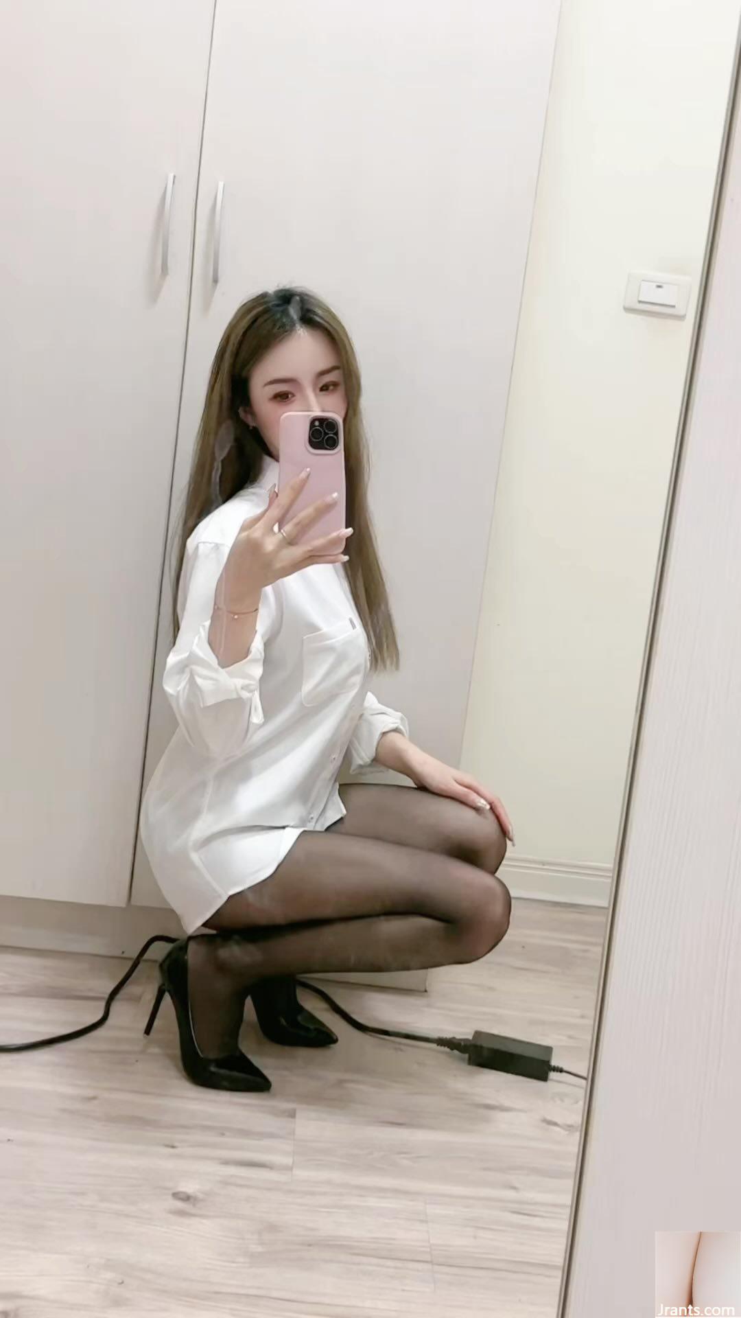 (rainsun0302 “Những đường cong quyến rũ độc ác và bộ ngực đẹp đã sẵn sàng lộ diện (22P) - Ảnh 10