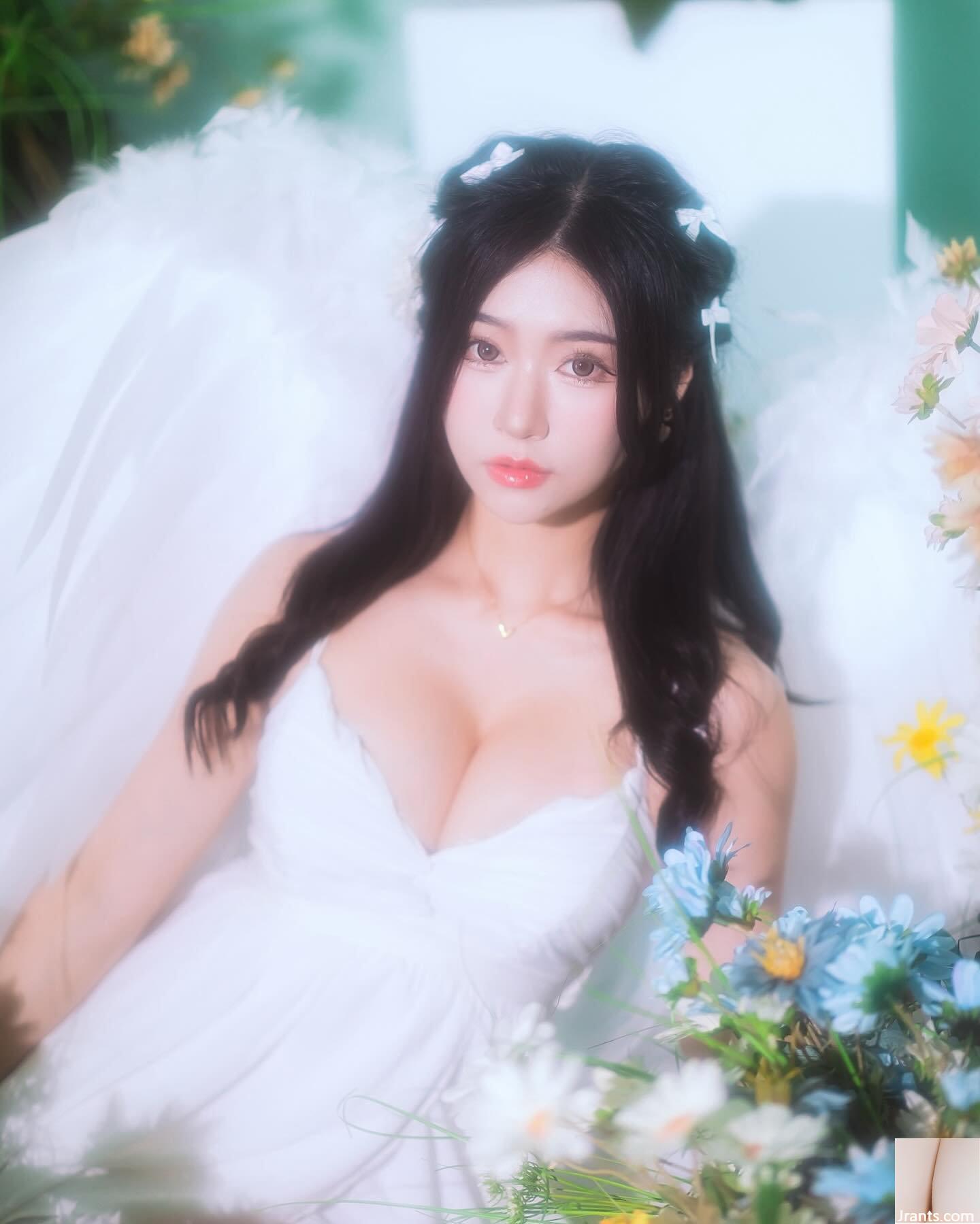 Cô gái xinh đẹp ngọt ngào “Kaiyun” có nụ cười ngọt ngào, sự cám dỗ trong sáng – sự hài lòng đầu tiên (20P) - Ảnh 17