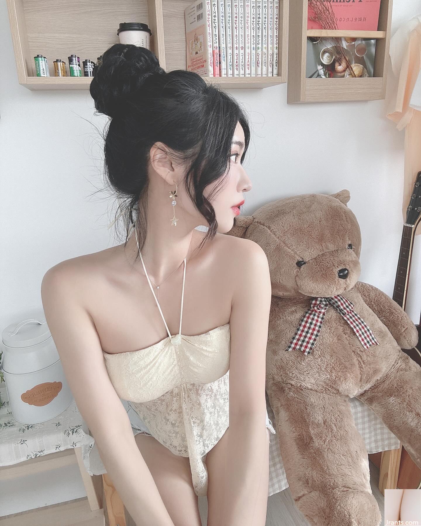 Cô gái xinh đẹp ngọt ngào “Kaiyun” có nụ cười ngọt ngào, sự cám dỗ trong sáng – sự hài lòng đầu tiên (20P) - Ảnh 7