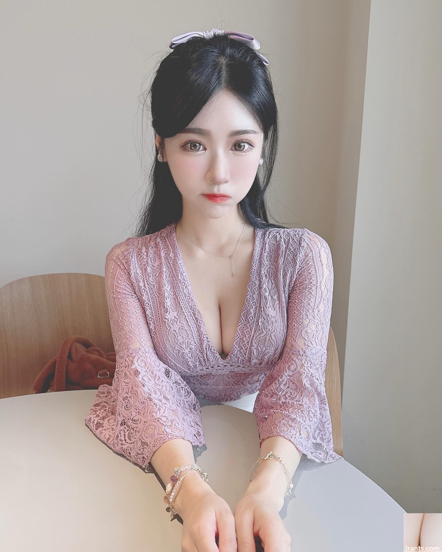 Cô gái xinh đẹp ngọt ngào “Kaiyun” có nụ cười ngọt ngào, sự cám dỗ trong sáng – sự hài lòng đầu tiên (20P) - Ảnh 8