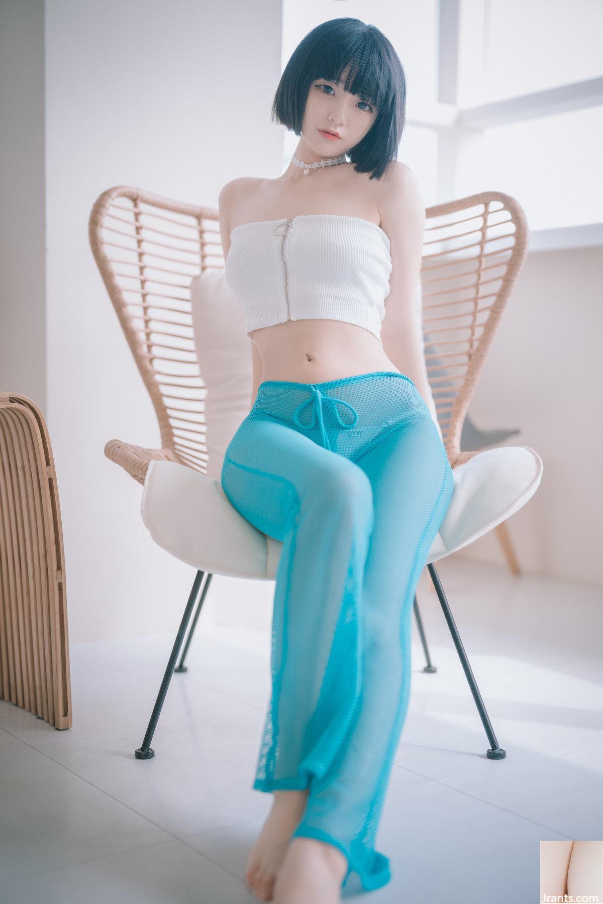 (Jeong Jenny) Thân hình gợi cảm không chê vào đâu được từ trên xuống dưới (40P) - Ảnh 12