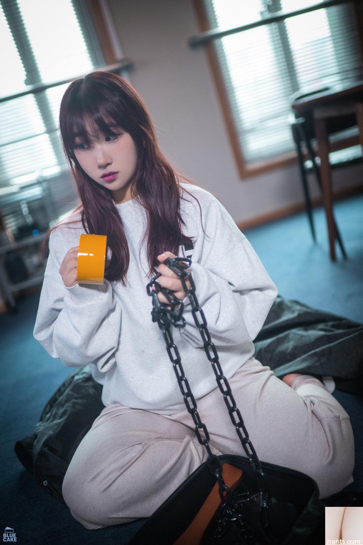 (Ggubbu) Càng nhìn dáng người bụ bẫm của cô ấy, cô ấy càng trở nên sừng sỏ (40P) - Ảnh 8