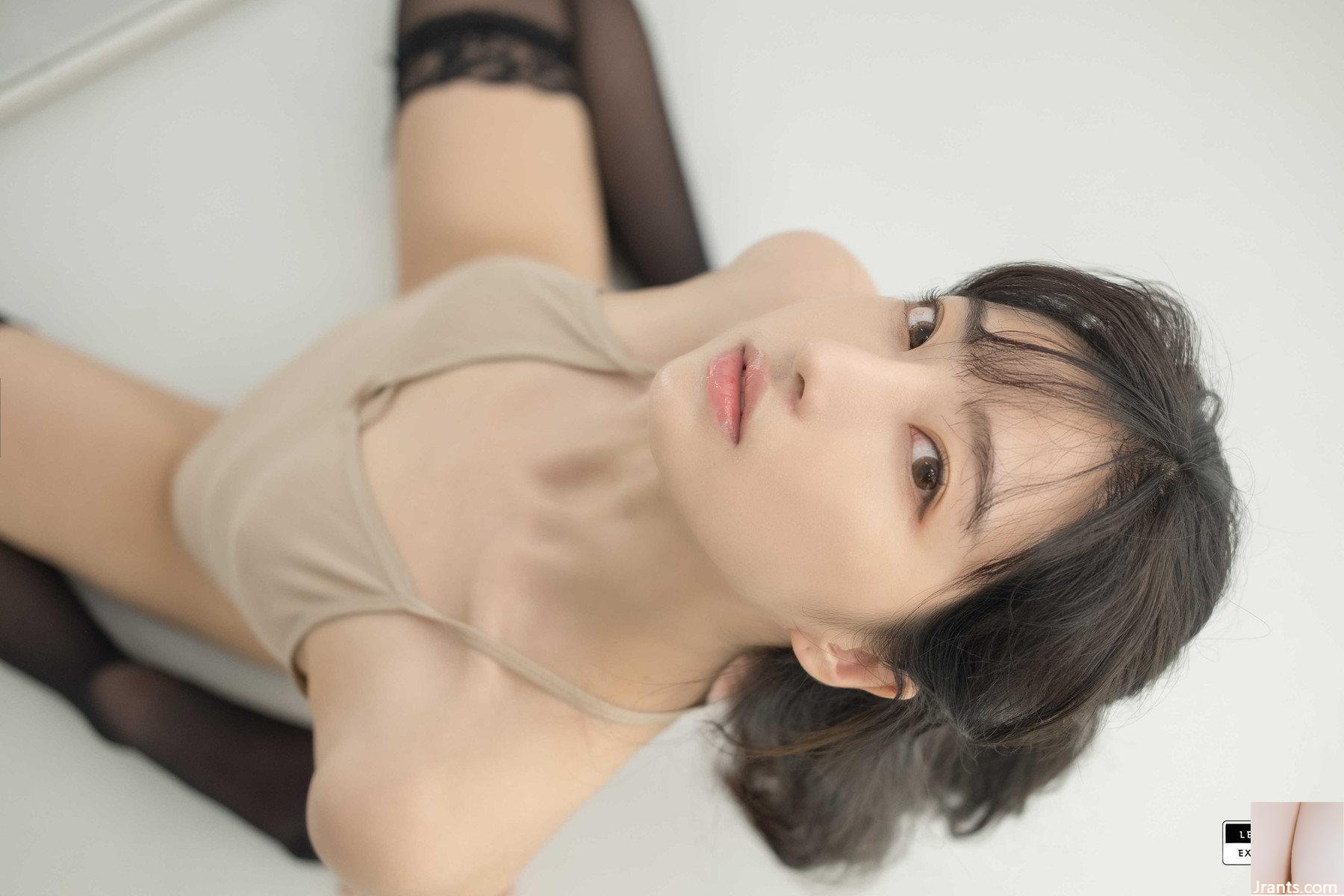 (HaNari) Khuôn mặt không tì vết, dễ thương và có chút gợi cảm (51P) - Ảnh 24