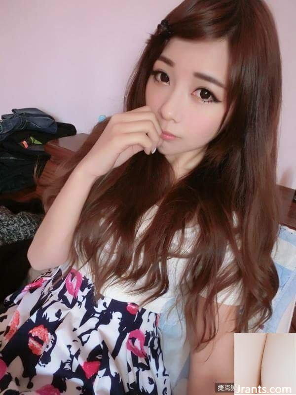 Qiu Leilei ~ Bức ảnh gợi cảm hiếm hoi khoe bộ ngực nhỏ trên giường (23P) - Ảnh 14