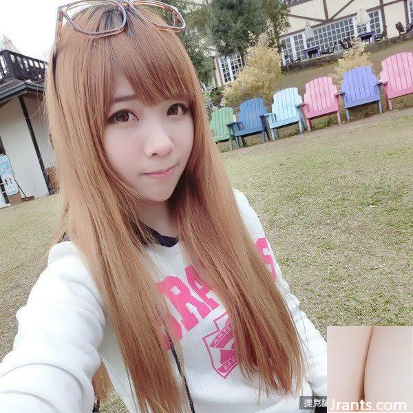 Qiu Leilei ~ Bức ảnh gợi cảm hiếm hoi khoe bộ ngực nhỏ trên giường (23P) - Ảnh 4