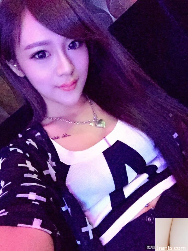 ~Chen Wei (Paipai Benben) ~ Chiếc váy bó sát màu đen có bộ ngực khủng và vòng eo thon, siêu quyến rũ!! - Ảnh 8