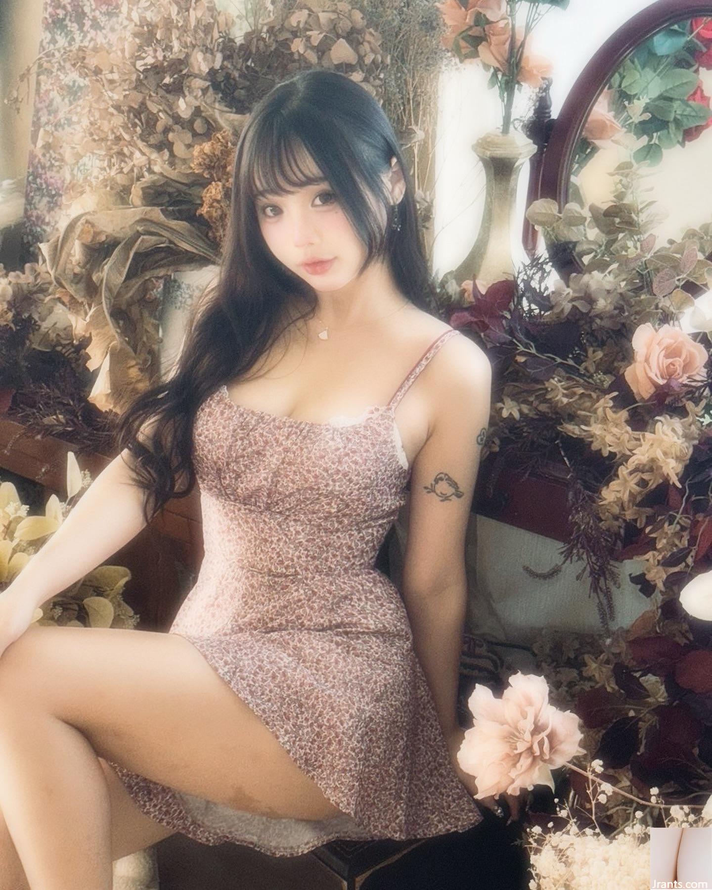 Đôi chân xinh đẹp quyến rũ với nụ cười “Miyu's Little Pussy” mang đến cho người ta sức sống tràn đầy và bộ ngực hơi lộ ra để xoa dịu cơ thể và tâm trí (22P) - Ảnh 7