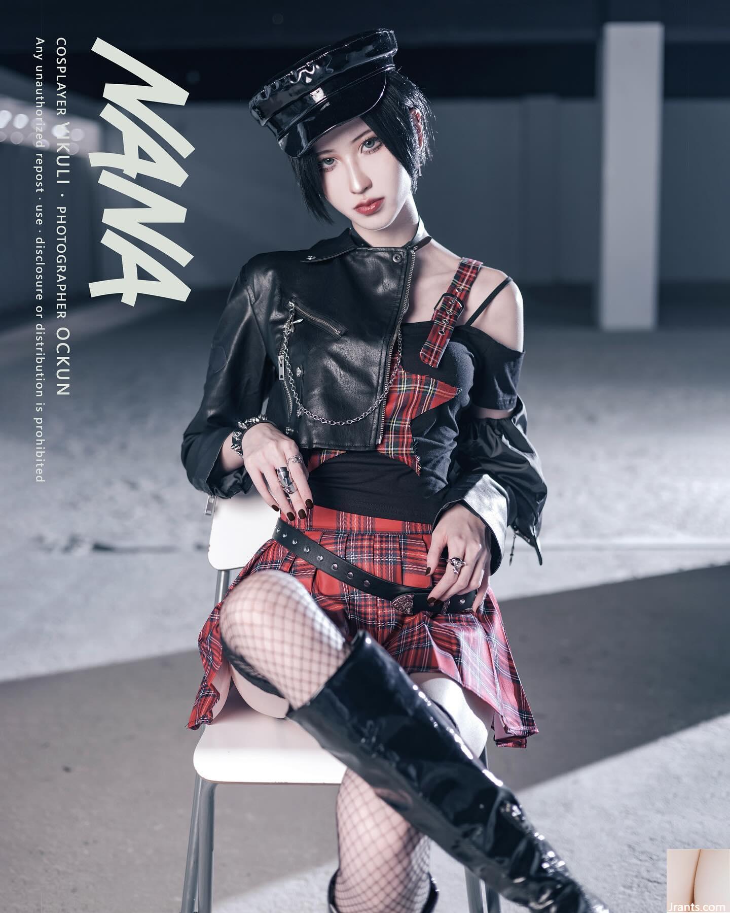 Cô gái ngực bự “ViKU Maolili” với đôi mắt to ngấn nước có thân hình đáng kinh ngạc (19P) - Ảnh 3