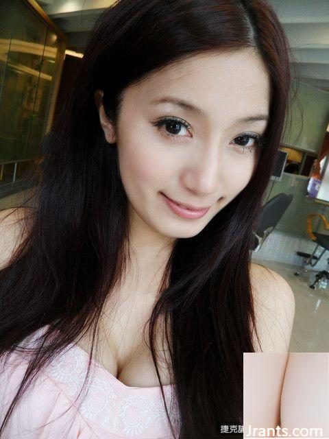 Lena ~ Đáy quần và háng gợi cảm rất quyến rũ (57P) - Ảnh 2