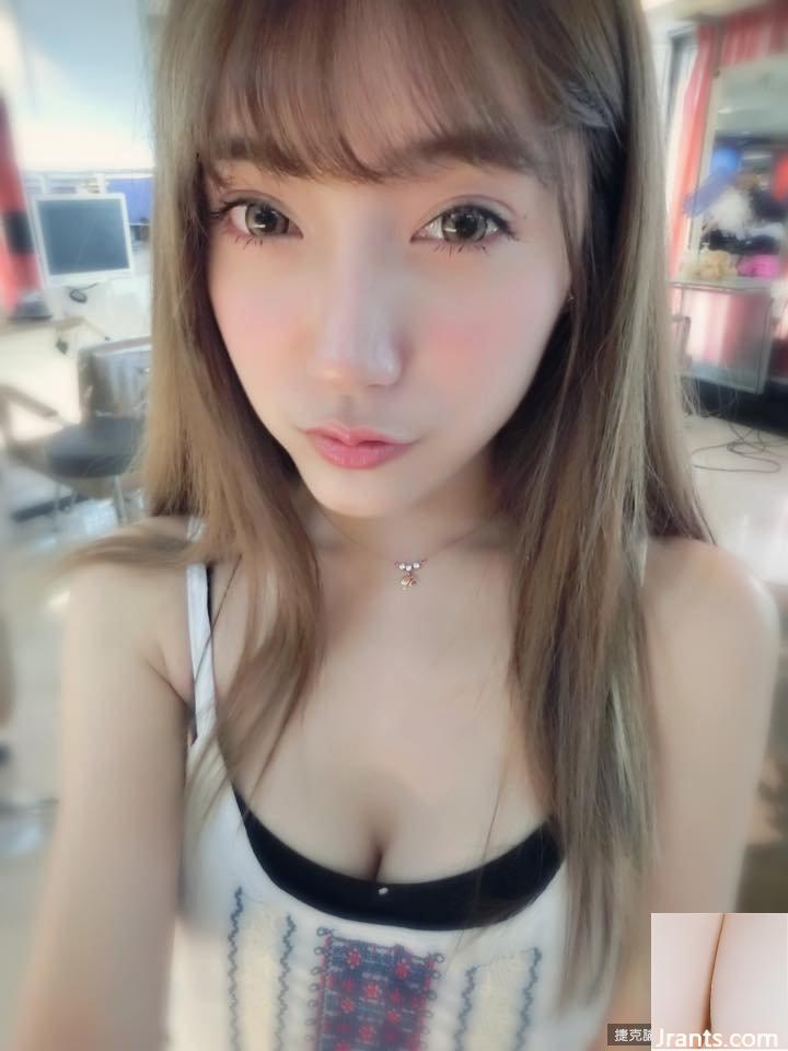 Lena ~ Đáy quần và háng gợi cảm rất quyến rũ (57P) - Ảnh 40