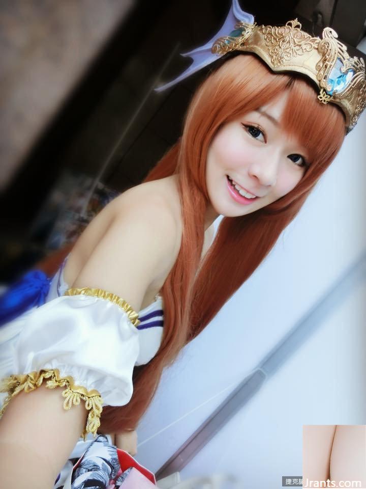 Cô gái xinh đẹp ngọt ngào Lisa trong trang phục y tá xuất hiện gợi cảm đến mức tôi rất muốn được cô ấy chăm sóc (34P) - Ảnh 28